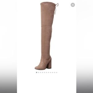 Suede boots
